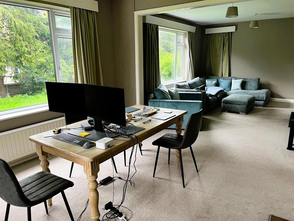 Open Plan - Living Dining Area