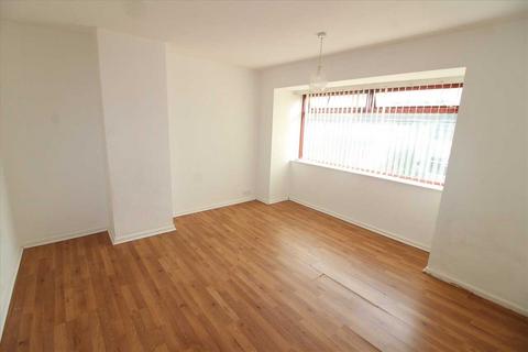 27 Linslade Crescent, Kirkby, Liverpool, L33 9TG