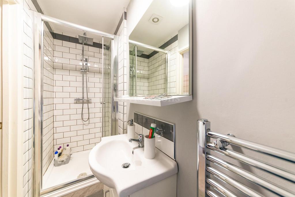 En-suite shower room