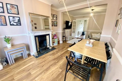 3 Maple Crescent, Sidcup, DA15 9LT