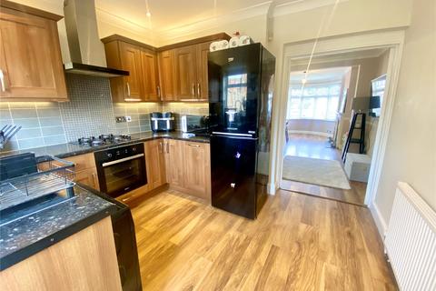 3 Maple Crescent, Sidcup, DA15 9LT