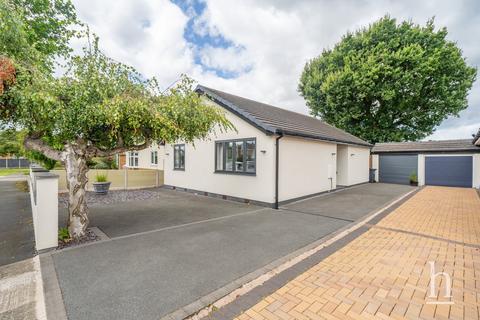 3 bedroom detached bungalow for sale, Meadow Lane, Neston CH64