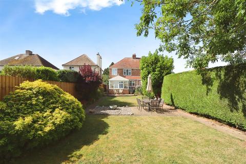 3 bedroom semi-detached house for sale, Harvey Road, Rushden NN10