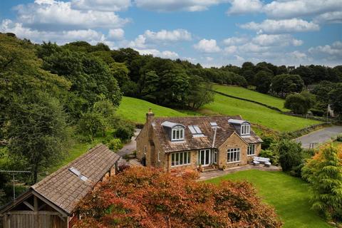 4 bedroom detached house for sale, Lower Windle, Windle Royd Lane, Warley, Halifax, HX2 7LY