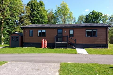 2 bedroom lodge for sale, Riverside Liesure Park Wooler