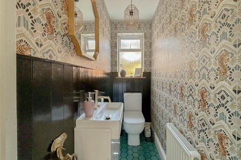 32 Bouvel Drive, Burnham-on-crouch, CM0 8TW