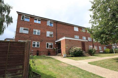 St Johns Close, Potters Bar