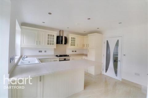 4 bedroom detached house to rent, Sevenoaks Road, BR6