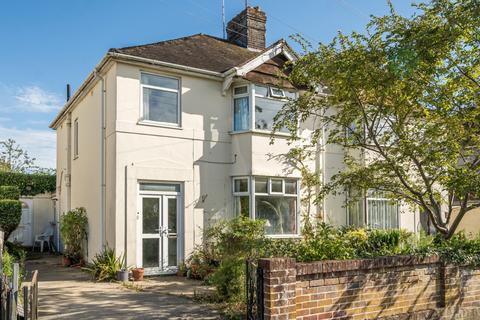 8 Bartlemas Close, Oxford, OX4 2AE