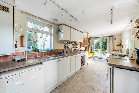 8 Bartlemas Close, Oxford, OX4 2AE