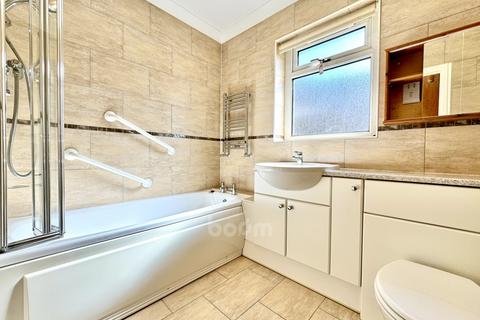 3 Lomond Crescent, Beith, KA15 2EA