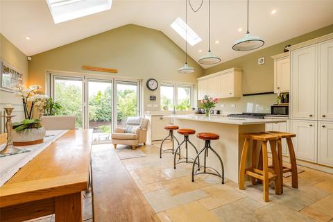 30 Greenfields, Liss, GU33 7EH