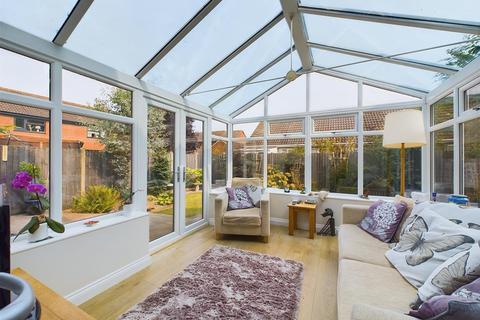 37 Andrew Goodall Close, Dereham, NR19 1SP