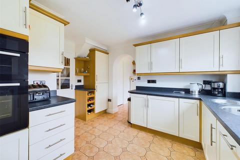 37 Andrew Goodall Close, Dereham, NR19 1SP