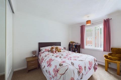 37 Andrew Goodall Close, Dereham, NR19 1SP