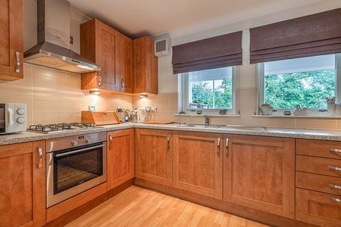 10 Aidans Brae, Clarkston, Glasgow, G76 7EP