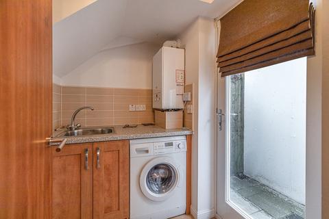 10 Aidans Brae, Clarkston, Glasgow, G76 7EP