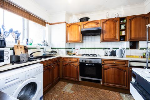 3 bedroom flat for sale, Shaftesbury Street, London N1