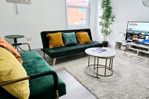 2 bedroom maisonette to rent, Castle Street,  Reading,  RG1