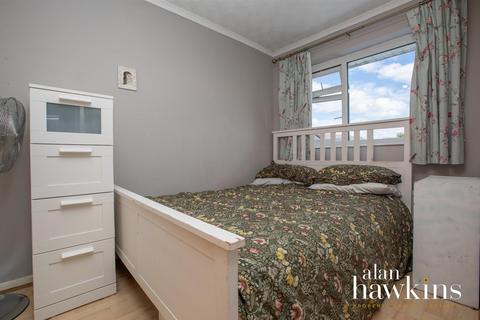 59 Saffron Close, Royal Wootton Bassett, Swindon, SN4 7JB
