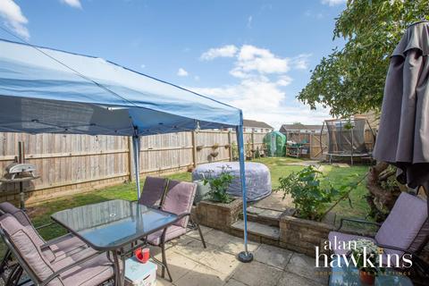 59 Saffron Close, Royal Wootton Bassett, Swindon, SN4 7JB