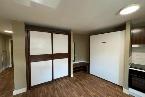 Studio to rent, 2 Lower Gill Street, Liverpool L3