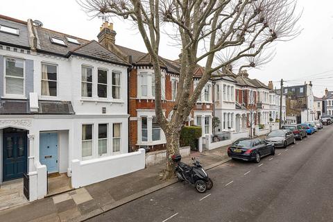 4 bedroom terraced house to rent, Bennerley Road, Between the Commons, London, SW11