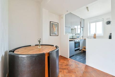 2 bedroom flat for sale, Tennis Street, London Bridge, London, SE1