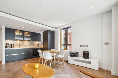 1 bedroom flat for sale, Segrave Walk, London, W2