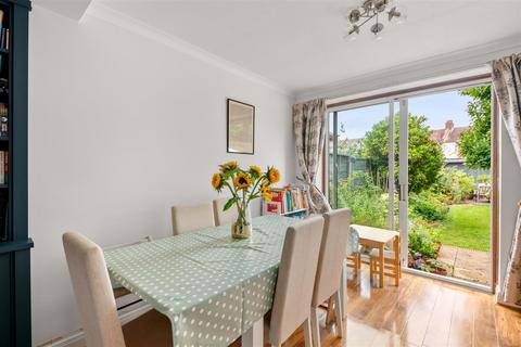 50 Park Road, Hounslow, TW3 2HB