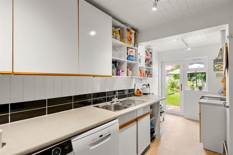 50 Park Road, Hounslow, TW3 2HB