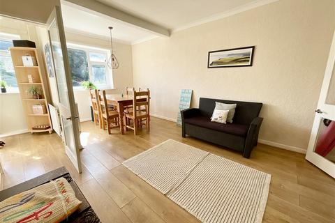 4 bedroom end of terrace house for sale, Hay Lane Terrace, Cloughton, Scarborough