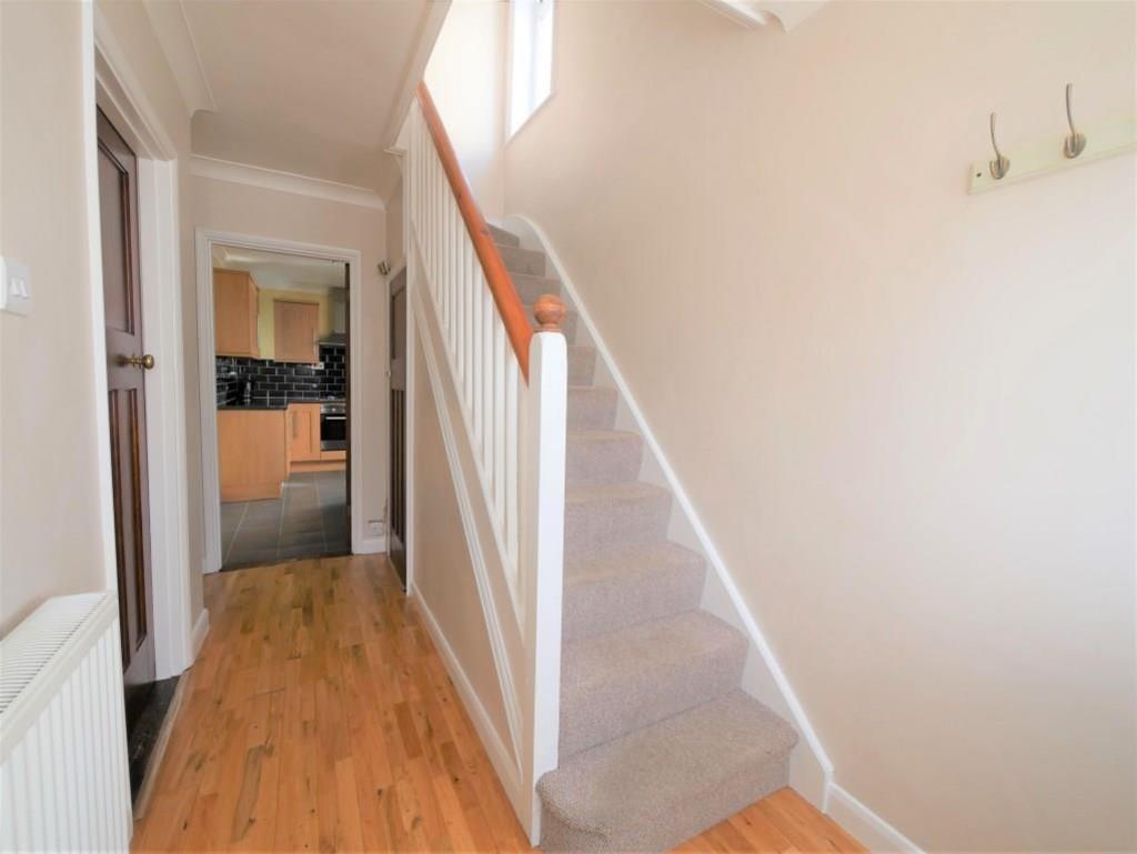 Entrance hall2