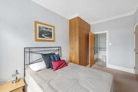 2 bedroom apartment to rent, Whitehouse Apartments, 9 Belvedere Road, London, SE1