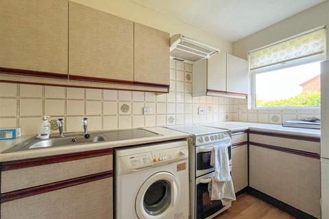 2 bedroom semi-detached house for sale, Baird Close, Bushey