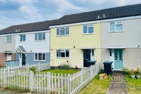 81 Fennells, Harlow, CM19 4RW