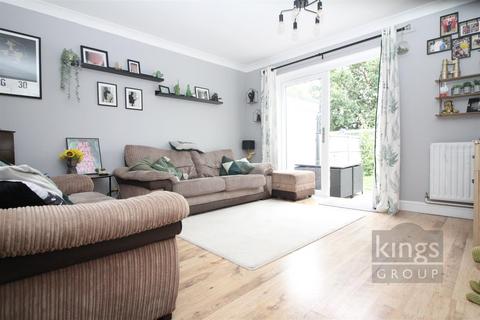81 Fennells, Harlow, CM19 4RW