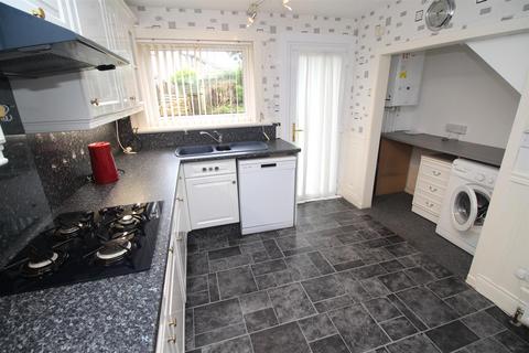 8 Hillview, Skelmorlie, PA17 5BE