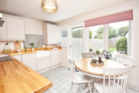 2 bedroom terraced house for sale, Westville Oval, Harrogate