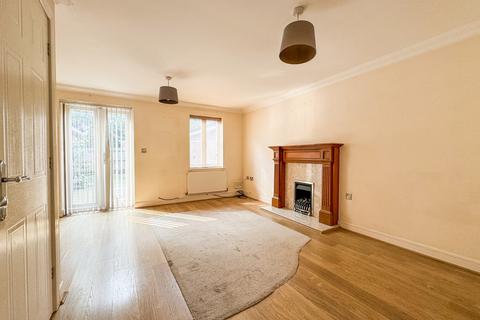 3 bedroom link detached house for sale, Reynolds Gardens, Rochford