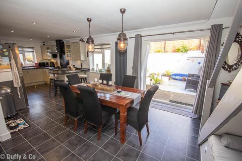 4 Downside Close, Shoreham-by-sea, BN43 6AF