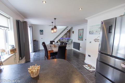 4 Downside Close, Shoreham-by-sea, BN43 6AF