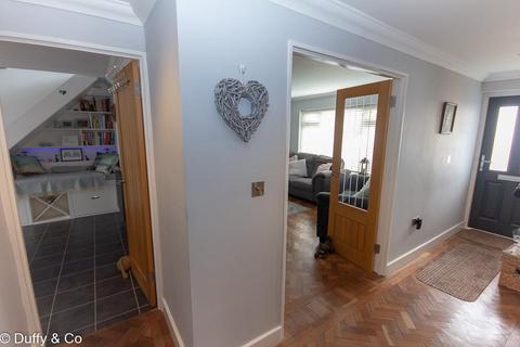 4 Downside Close, Shoreham-by-sea, BN43 6AF