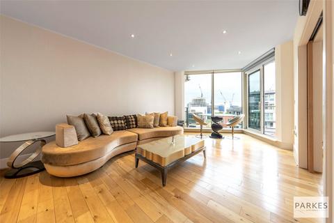 3 bedroom apartment for sale, Juniper Drive, London, SW18