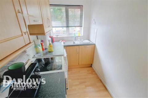 2 bedroom terraced house to rent, The Dell, St Mellons