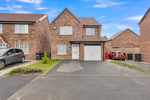 4 bedroom detached house for sale, Chillingham Road, Winsford