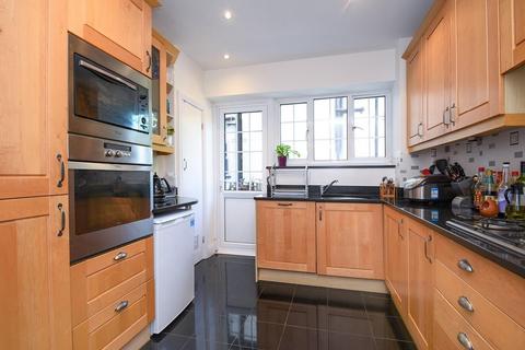 2 bedroom flat for sale, Eton Avenue, Belsize Park