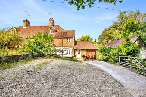 Yew Tree Cottages, Sandy Lane, GU27