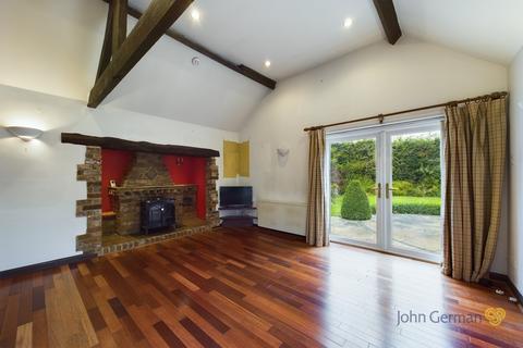 3 bedroom barn conversion for sale, Ashby Road, Ticknall