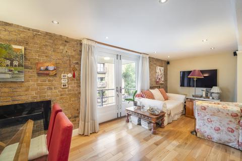 2 bedroom flat for sale, Dockhead Wharf, 4 Shad Thames, London